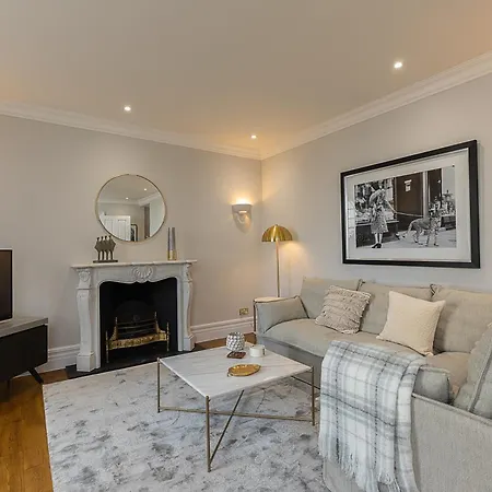 Astonishing Flats Near Mayfair & Piccadilly Circus London Exterior photo