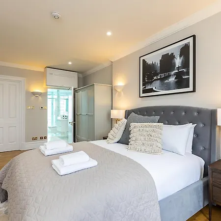 Astonishing Flats Near Mayfair & Piccadilly Circus London Exterior photo