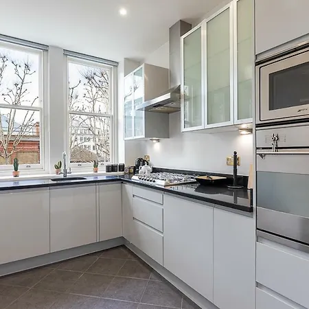 Astonishing Flats Near Mayfair & Piccadilly Circus London Exterior photo