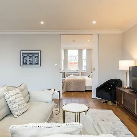 Astonishing Flats Near Mayfair & Piccadilly Circus London Exterior photo