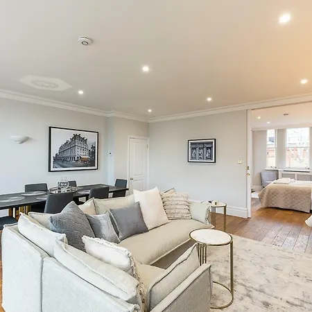 Astonishing Flats Near Mayfair & Piccadilly Circus London Exterior photo